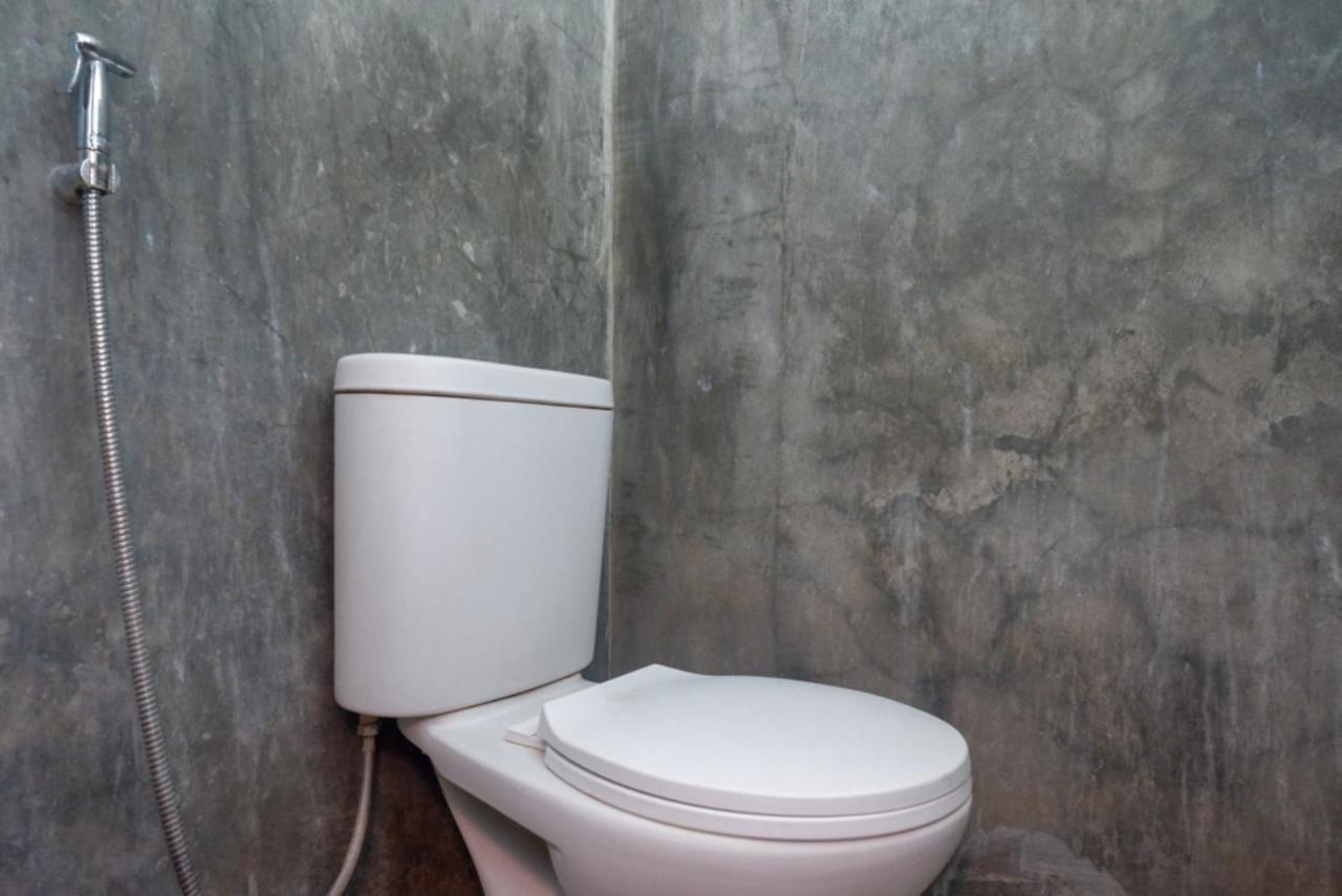 Reddoorz Near Jumbo Mall Sragen Екстер'єр фото